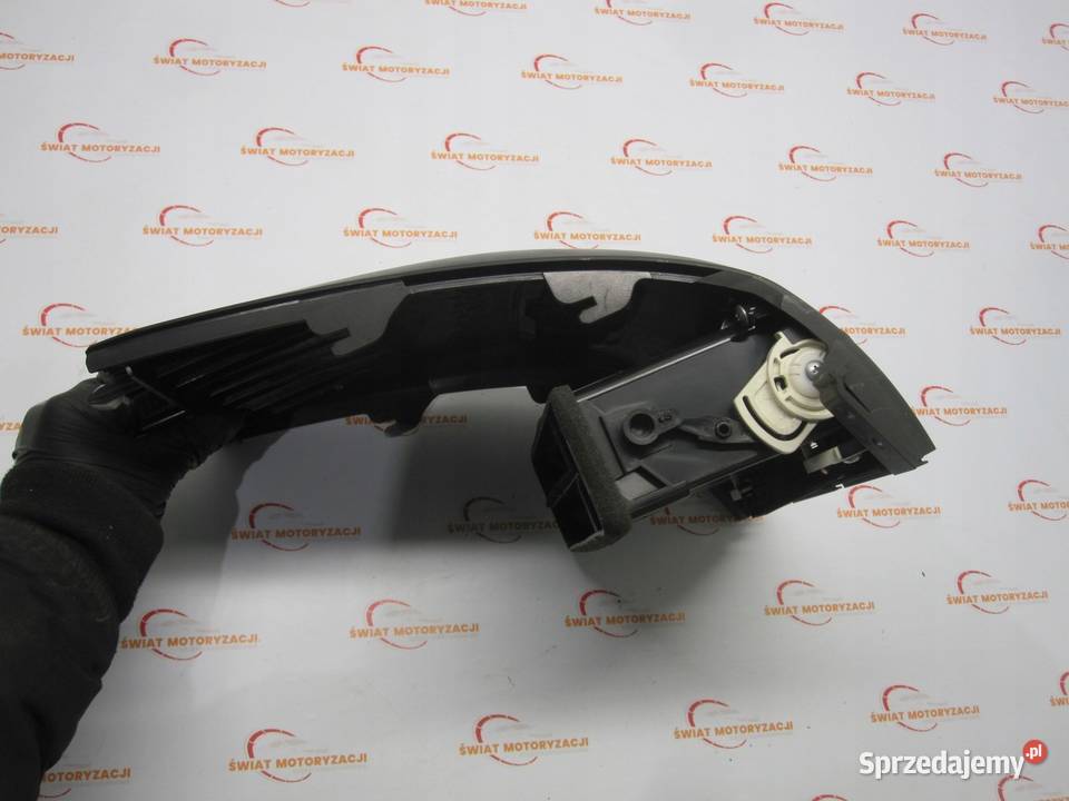 SUZUKI GRAND VITARA 11r kratka nawiewu środkowa Wyposażenie wnętrza Kielce sprzedam