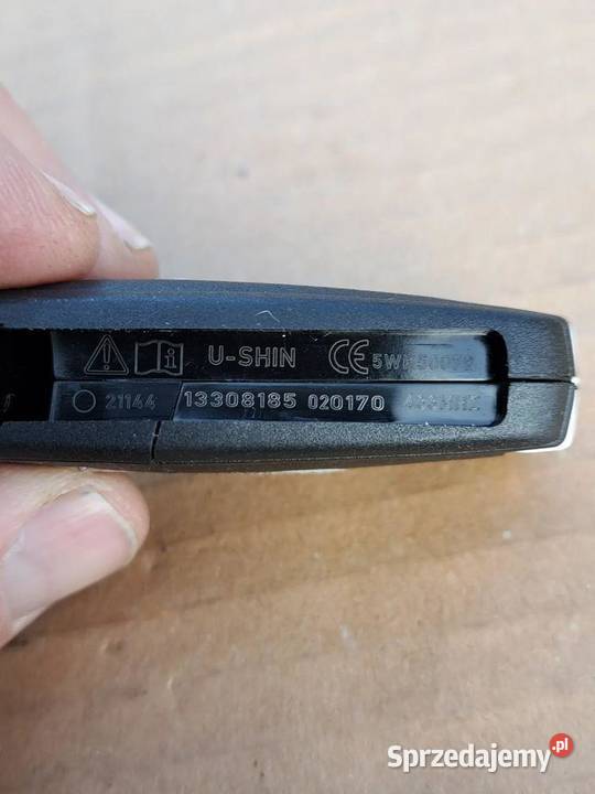 Kluczyk Opel ASTRA J 13308185 433MHZ 5WK50079