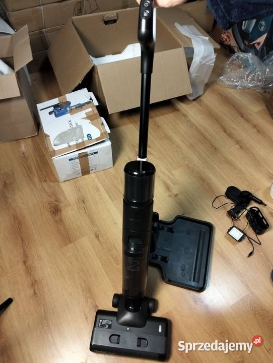 Odkurzacze pionowy na akumulator na mokro i na Łódź