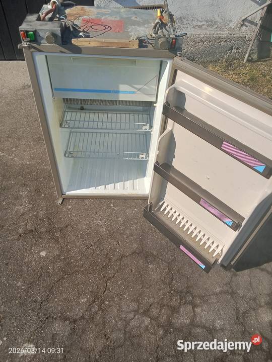 Lodówka 12V gaz 230V