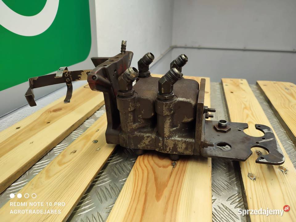 Ociekacz gniazda hydraulicznego Massey Ferguson Wilkowo