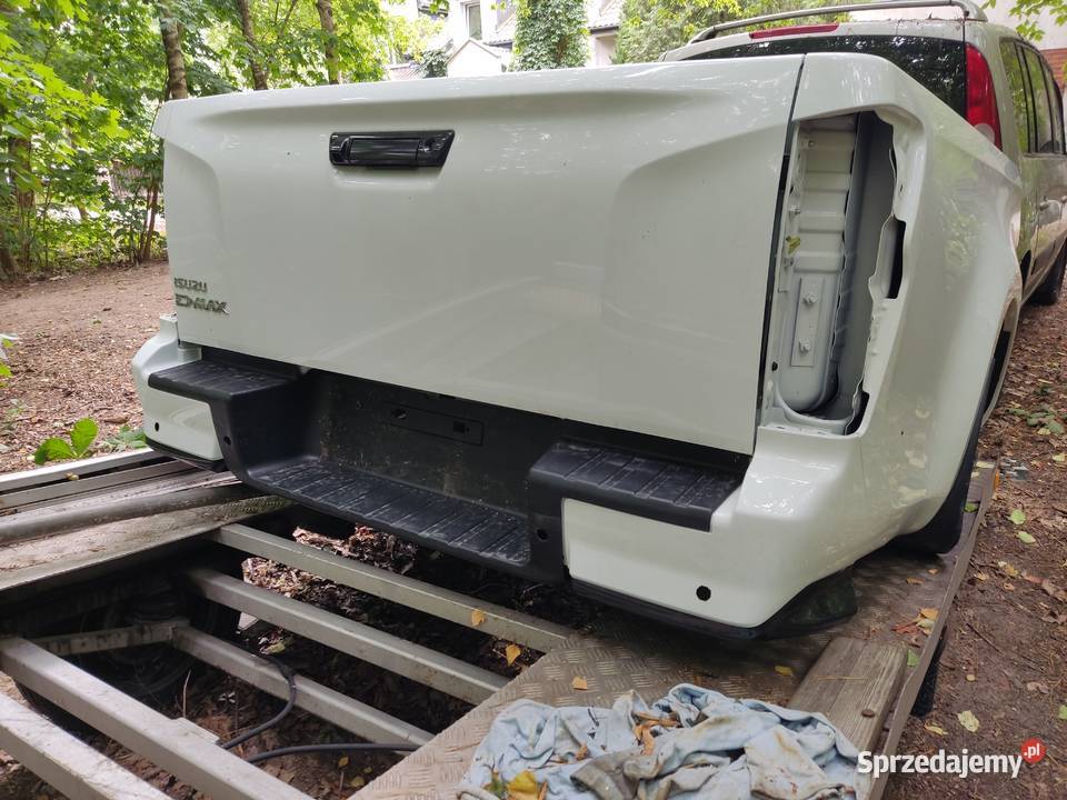 Skrzynia paka Isuzu osobowe Warszawa