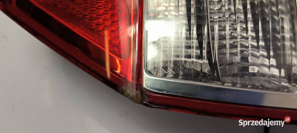 LAMPA PRAWA TYŁ AUDI A4 B6 osobowe kujawsko-pomorskie Lipno