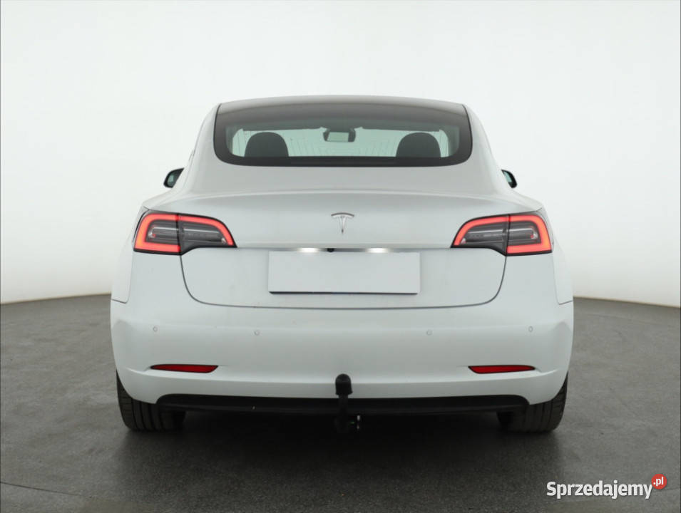 Tesla Model 3 Std Range Plus 52kWh 225KM Piaseczno