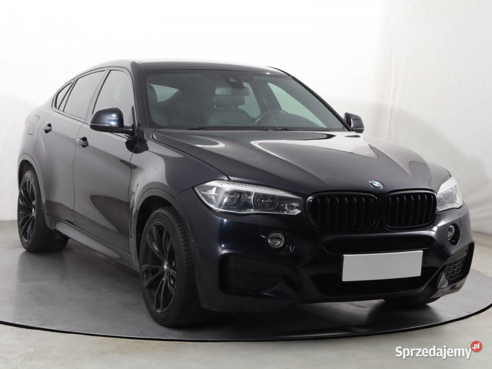 BMW X6 xDrive30d Rok produkcji 2019 Katowice