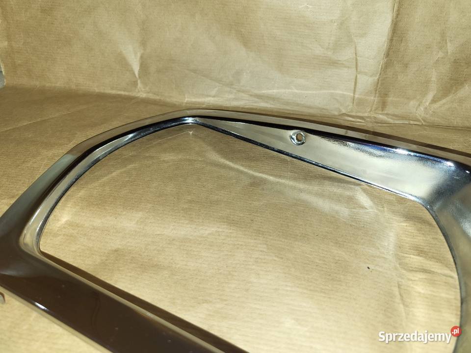 Wartburg 353 Nowa ramka reflektora lampy Piaseczno sprzedam