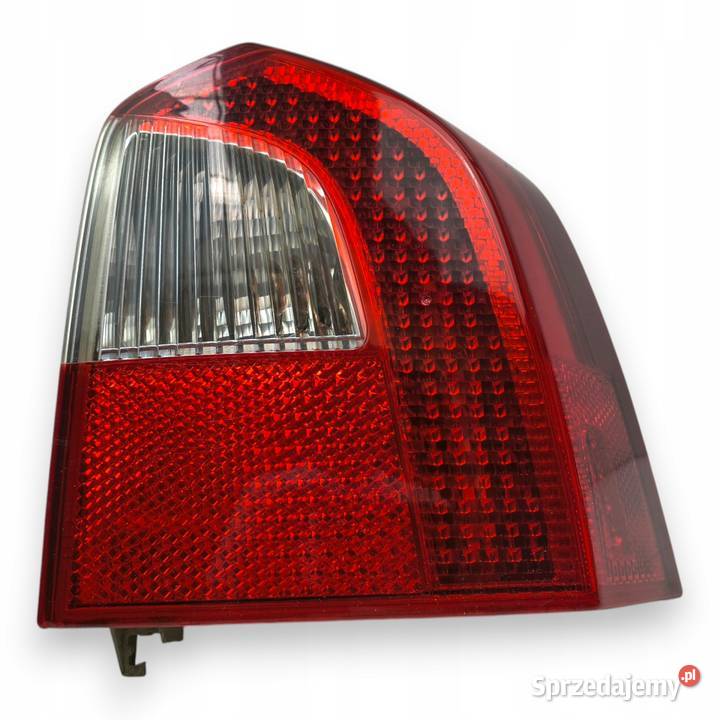 LAMPA PRAWA Volvo V70 III XC70 20072013 tylna Chełm sprzedam