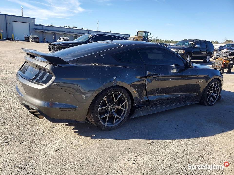 2018 FORD MUSTANG GT benzyna