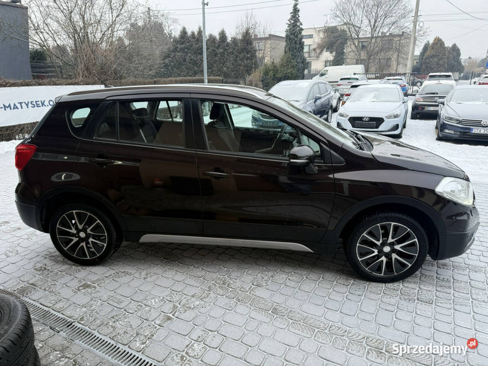 Suzuki SX4 SCross Rezerwacja Orzech sprzedam
