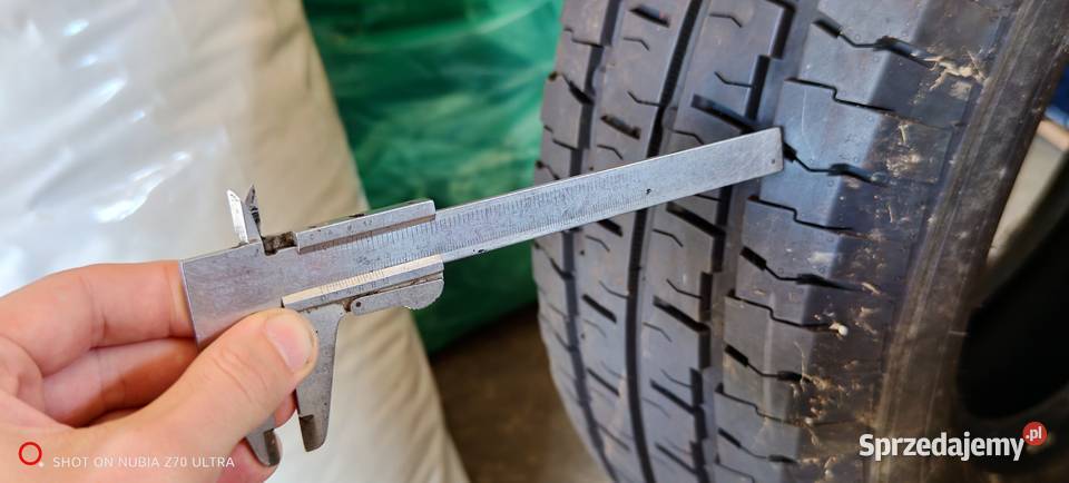 Opony do busa wzmacniane wielosezonozwe małopolskie Pozowice sprzedam