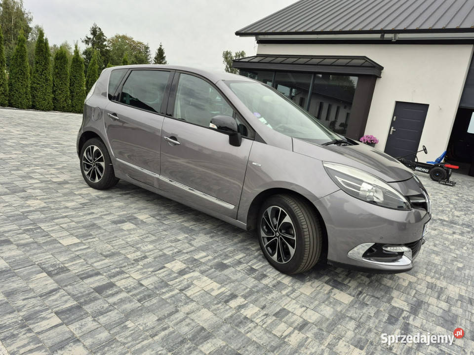 Renault Scenic benzyna kamera navigacja nowy lakier metallic Drelów sprzedam