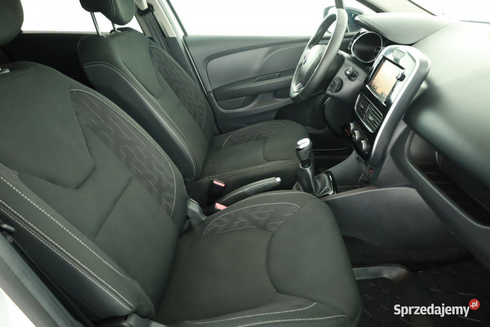 Renault Clio 09 TCe Piaseczno