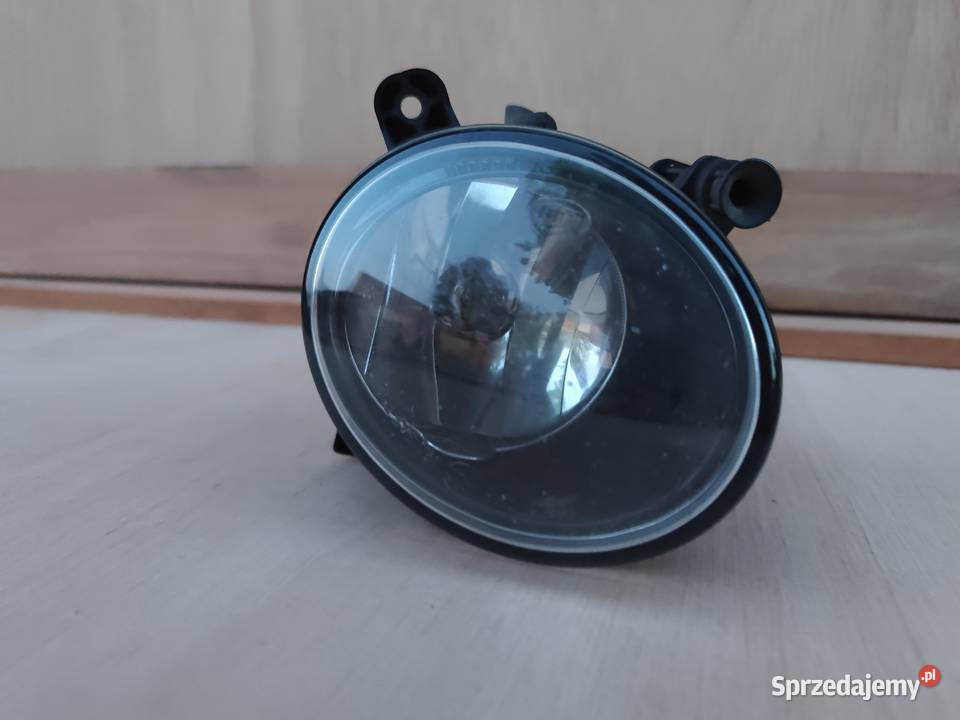 HALOGEN PRZECIWMGIELNY REFLEKTOR PRAWY PRZÓD osobowe Blizanów Drugi