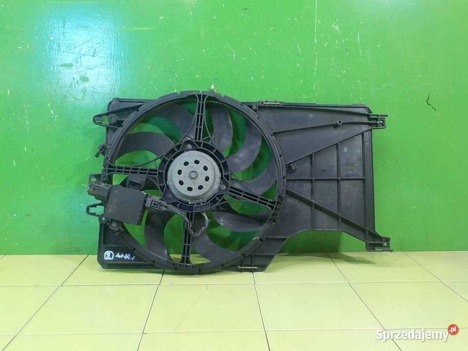 OPEL CORSA E 10 T 15r HB 3D wentylator chlodnicy Suków sprzedam