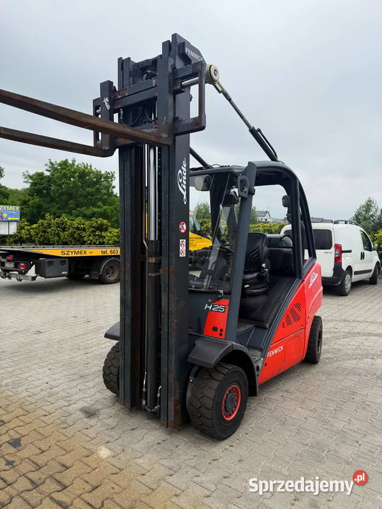 wózek widłowy LINDE H25T01 LPG Triplex 66m Działoszyn sprzedam