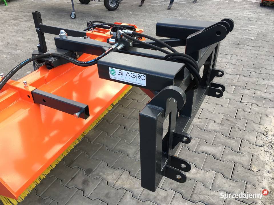 Zamiatarka drogowa piaskarka METALTEChnik 1820m Kutno