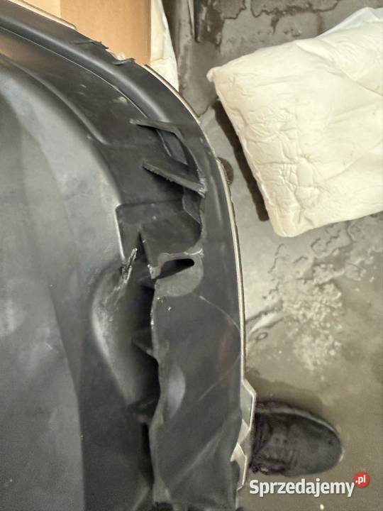 REFLEKTOR PRAWY LAMPA PRAWA IVECO DAILY Radlin