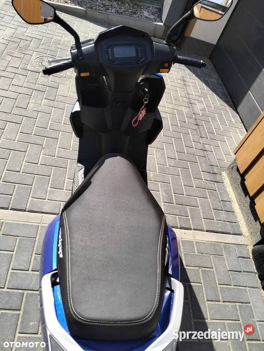 Skuter Zipp PRO RS 125 Klepacze