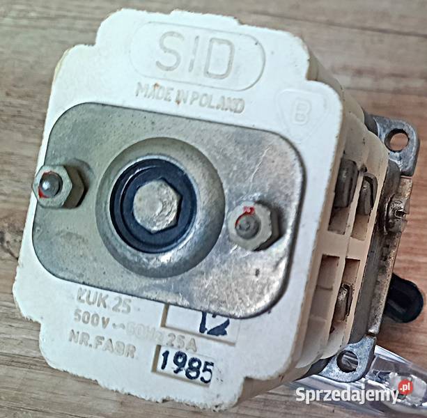 Włącznik wyłącznik tablicowy Łuk 25 25 A 250500 Włączniki i ściemniacze Ostrów Wielkopolski sprzedam