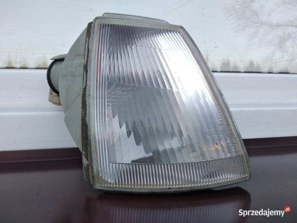 Renault Clio I 1 kierunkowskaz kierunek migacz osobowe Sieradz