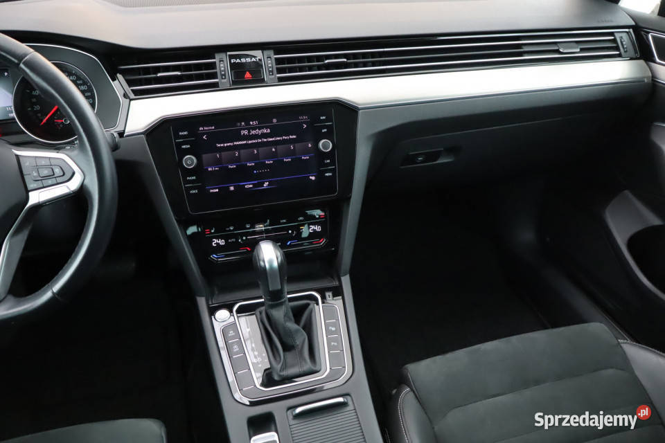 VW Passat 20 TDI elektrycznie ustawiane fotele
