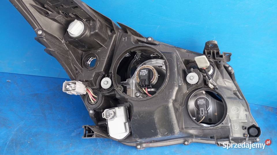 LAMPA REFLEKTOR LEWY PRZÓD EU TOYOTA AVENSIS T27 Nowy Tomyśl