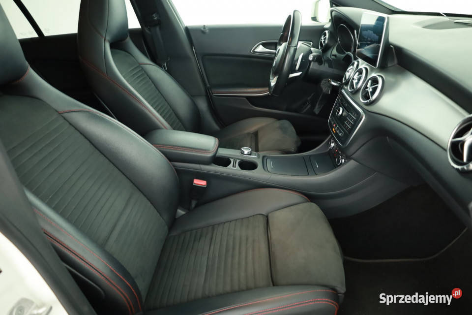 Mercedes CLA 200 Piaseczno sprzedam