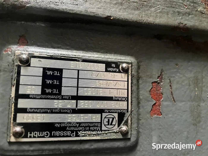 Zwolnica zf aplb755 koparka liebherr 900 Siewierz