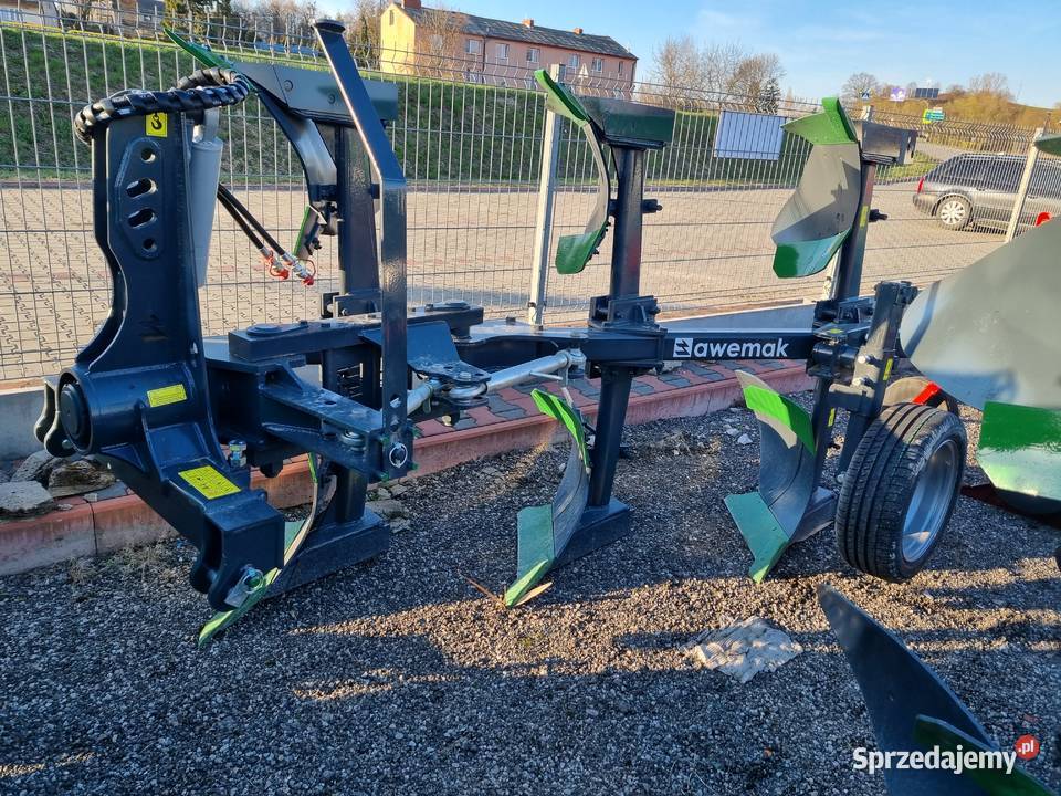 Pług obrotowy REVO 2 3 4 skibowy AWEMAK Gamów