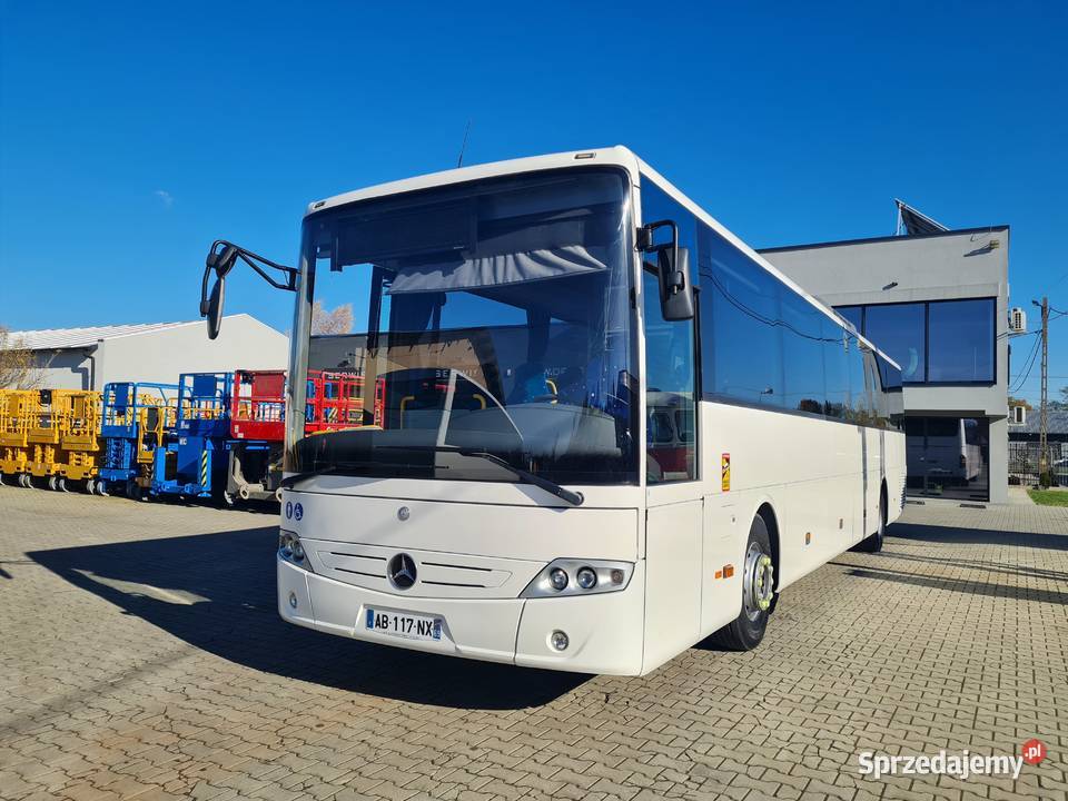 Autobus podmiejski MercedesBenz Intouro 298922km małopolskie Dąbrowa Tarnowska