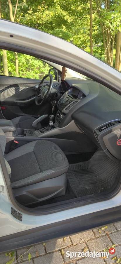 Ford Focus Mk3 Kombi 20 TDCi 2012 Barlinek