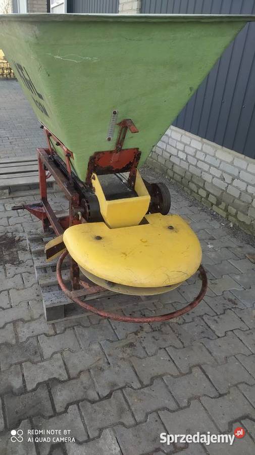 Rozsiewacz nawozów wapna motyl zawieszany lubelskie Bełżyce sprzedam
