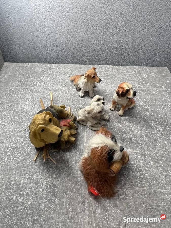 Zestaw 5 figurek zwierzątek piesków psy figury Jasło