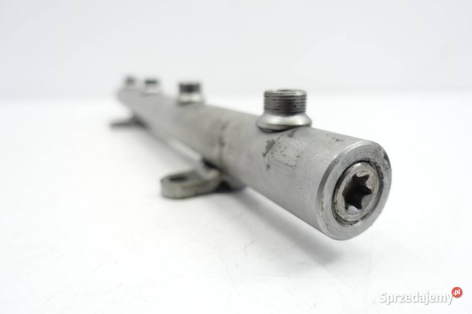 Audi A8 D3 42 TDI V8 LISTWA WTRYSKOWA LEWA Rudka sprzedam