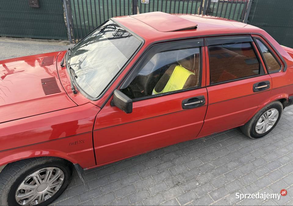 Audi 80 Klasyk 16 na gaźniku sprowadzony Tomaszów Mazowiecki