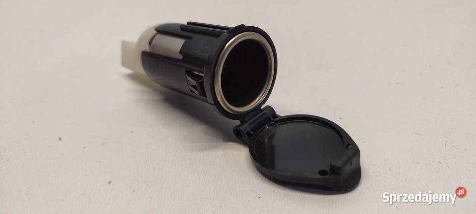 MAZDA 2 TOYOTA YARIS IV GNIAZDO ZAPALNICZKI