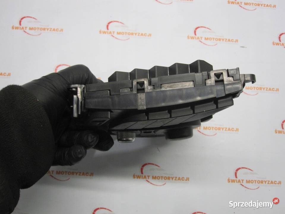 FORD B FIESTA 12r panel radia 8V1T18K811DC Kielce