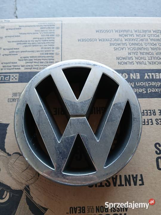 Emblemat logo VW Volkswagen Bora 1J5 853 601 Rok produkcji 2002 Pozostałe Sosnowiec
