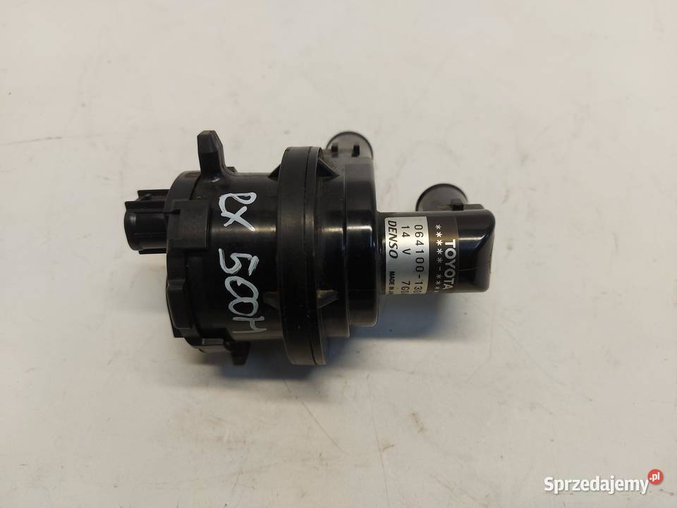 LEXUS RX500H V 5 2023 POMPA WODY 0641001301 osobowe