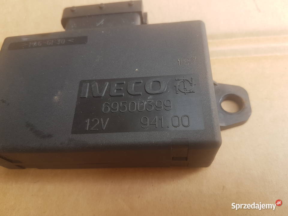 Iveco Daily 4 0611 moduł sterownik centralnego dostawcze sprzedam