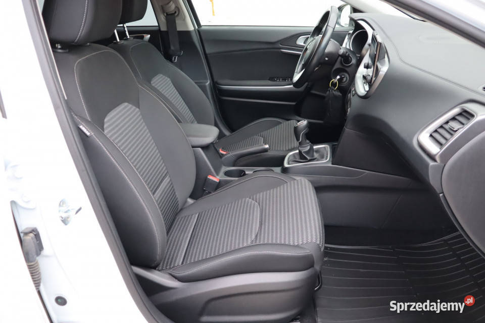 Kia Ceed 15 TGDI MHEV Zabrze