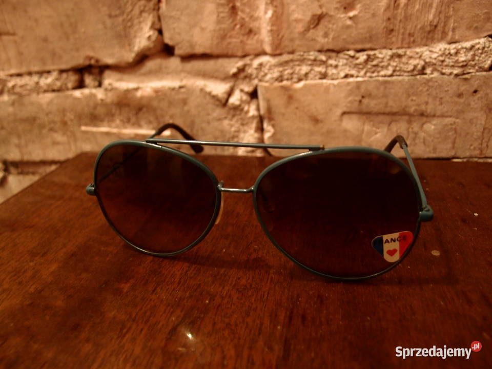 Stylowe Okulary przeciwsłoneczne okres PRL Łódź