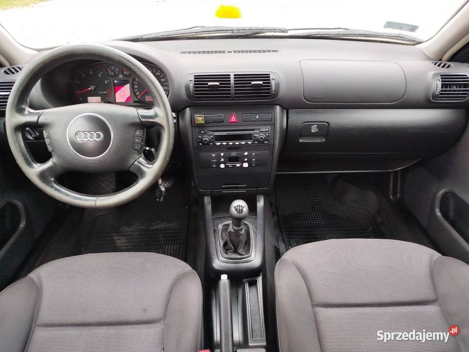 A3 8L 16 BGaz sekwencja 2002 wersja 5 drzwi 101KM Świdnik