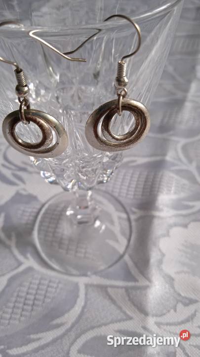 PARA POSREBRZANYCH PROSTYCH KOLCZYKÓW Piła