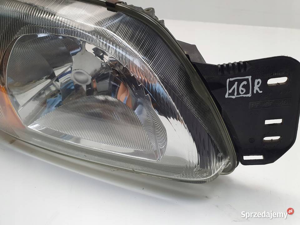 LAMPA Ford Fiesta Mk4 Mk5 lift PRAWY PRZÓD prawa Rudka