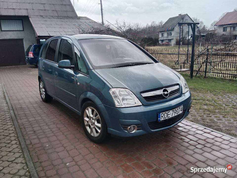 Opel Meriva benzyna automat bogata wersja Bielowy
