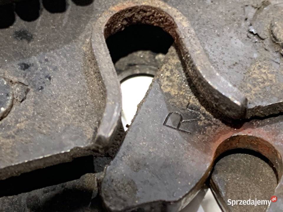 ZAMEK MASKI PRZÓD KIA SPORTAGE III SUV podkarpackie