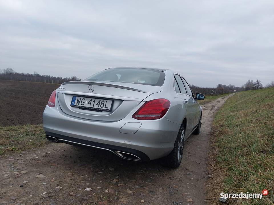 Mercedes C350e nieuszkodzony mazowieckie Sobienie-Jeziory