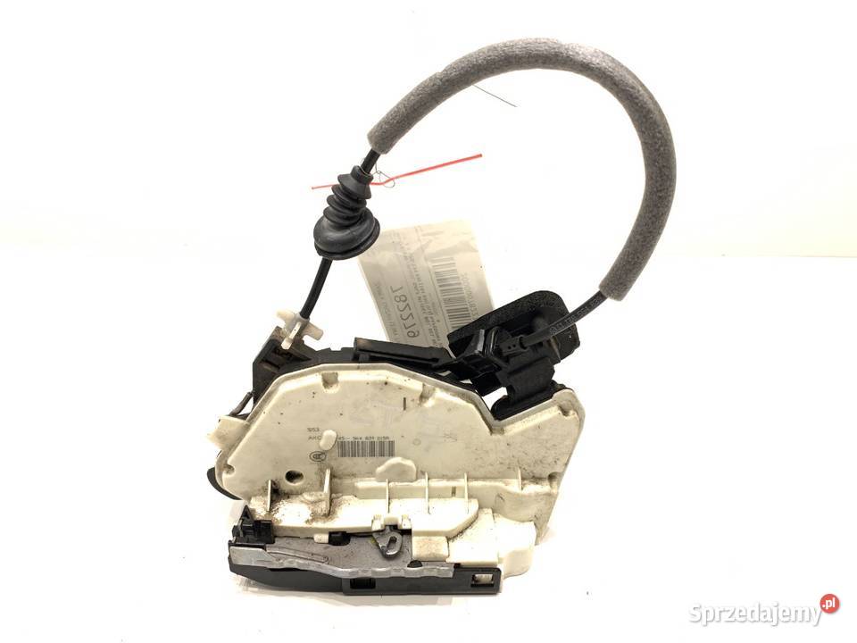 ZAMEK DRZWI LEWY TYŁ VW GOLF VII Hatchback