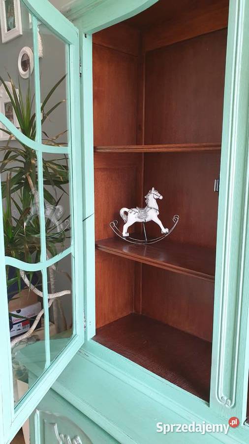 Witryna biblioteczka odnowiona przeszklona w Rzeszów